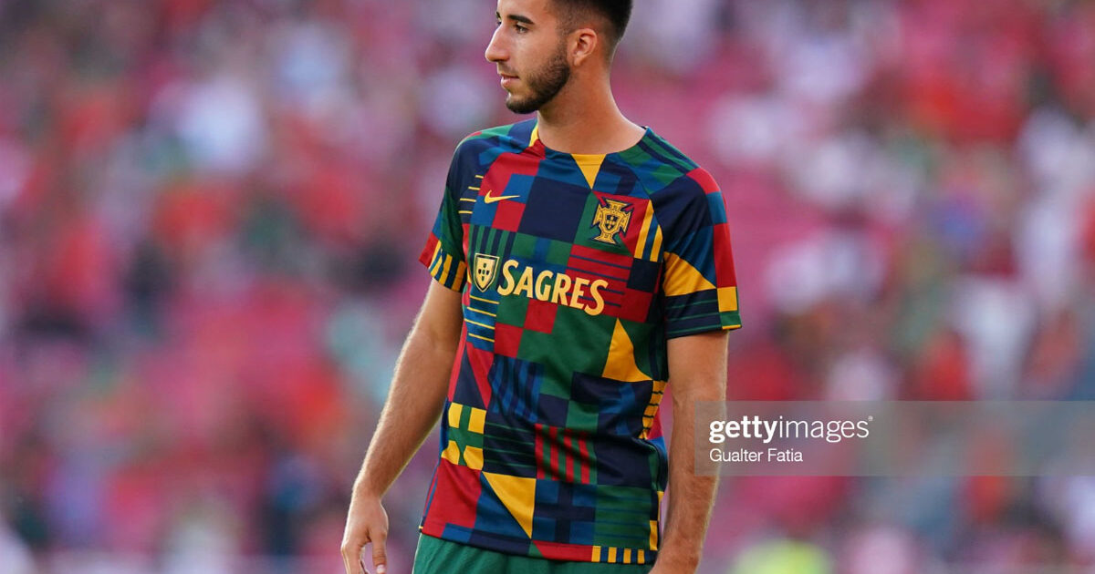 Chelsea Vs Liverpool Rebutan Goncalo Inacio