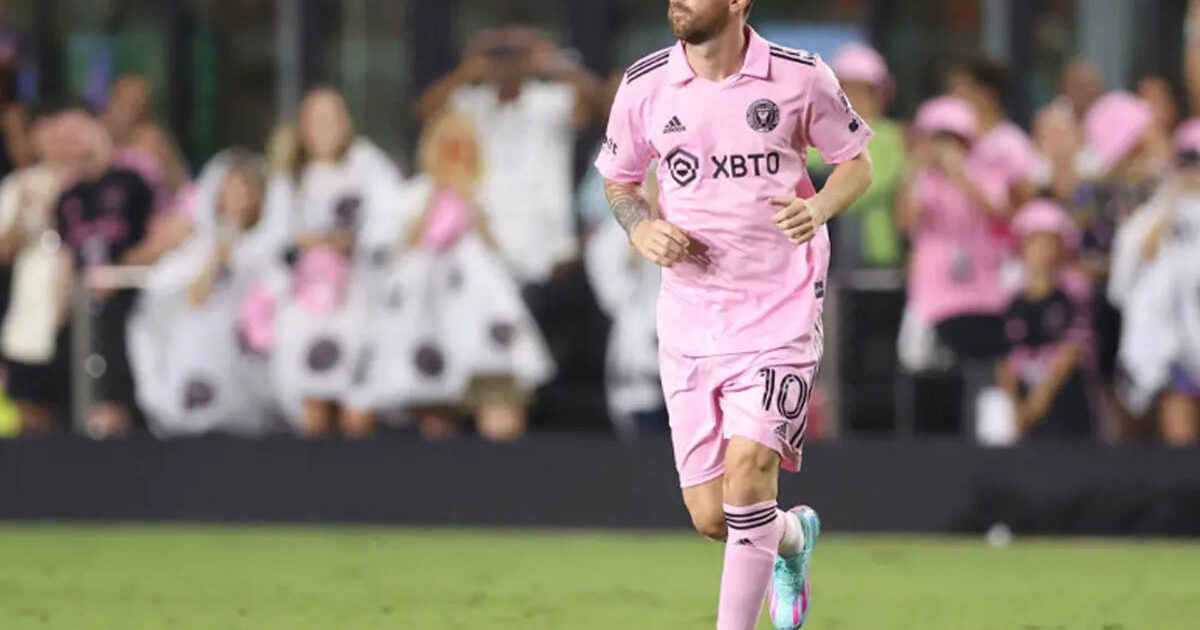 Messi Menjawab Rumor Peminjaman Barcelona