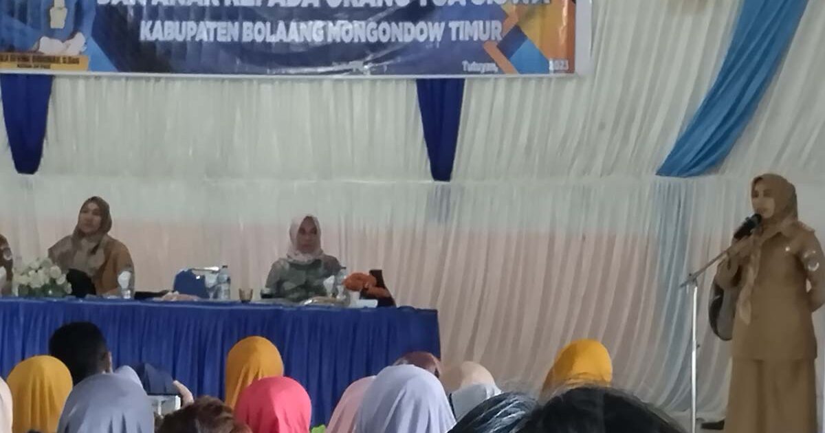 Camat Tutuyan Kampanye Istri Bupati Boltim