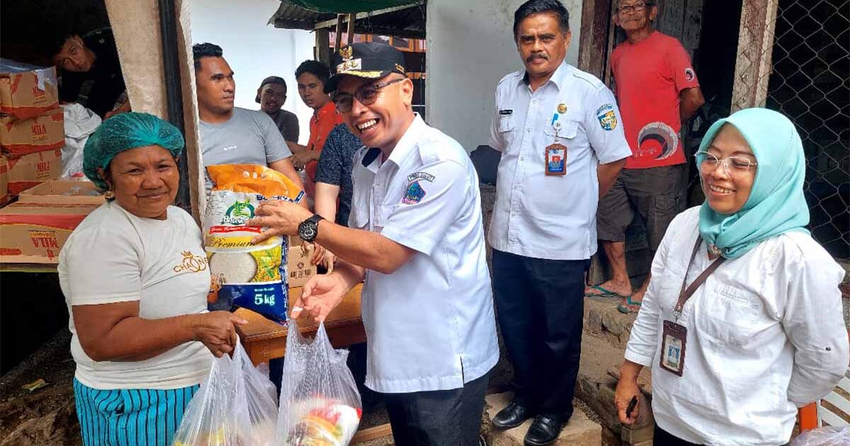 Bupati Sirajudin Lasena Pimpin Gerakan Pangan Murah