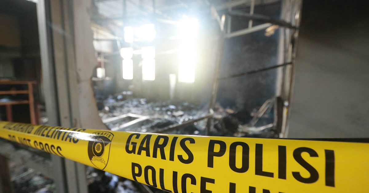 Pembakaran Kantor Inspektorat Boltim