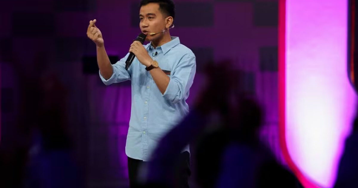 Gibran Rakabuming Hadapi Pemeriksaan Bawaslu