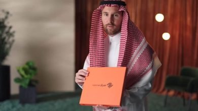 Lionel Messi dalam Pakaian Tradisional Arab