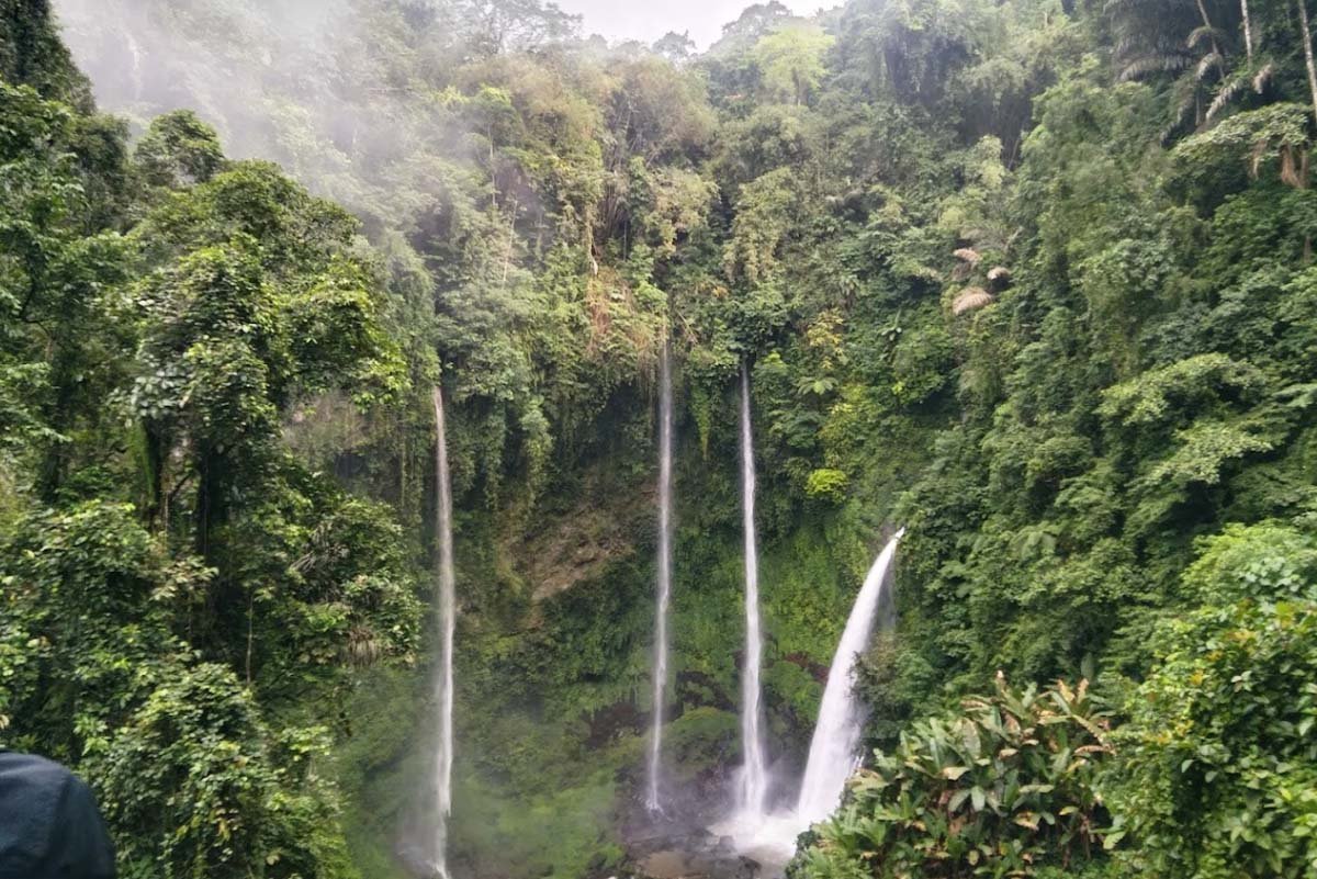 Air Terjun Ratahan Telu