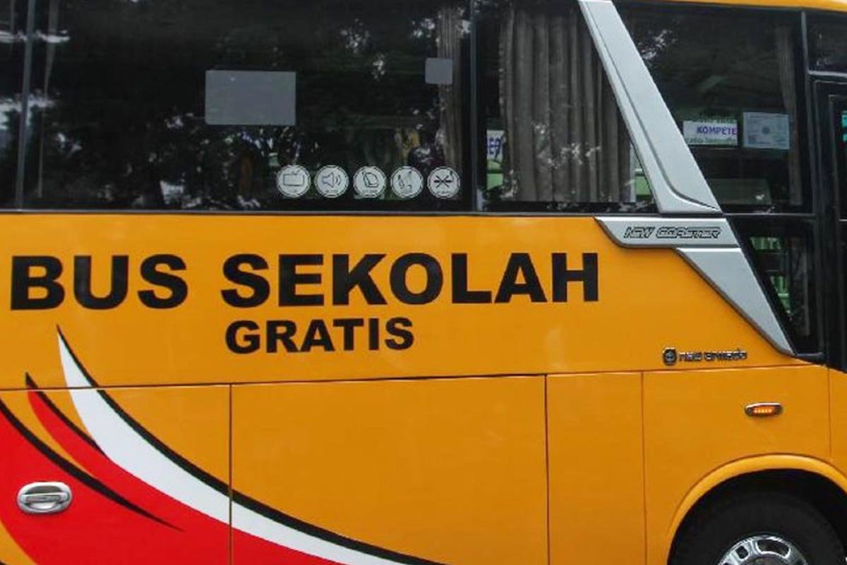 Orang Tua Murid Keluhkan Bus Sekolah