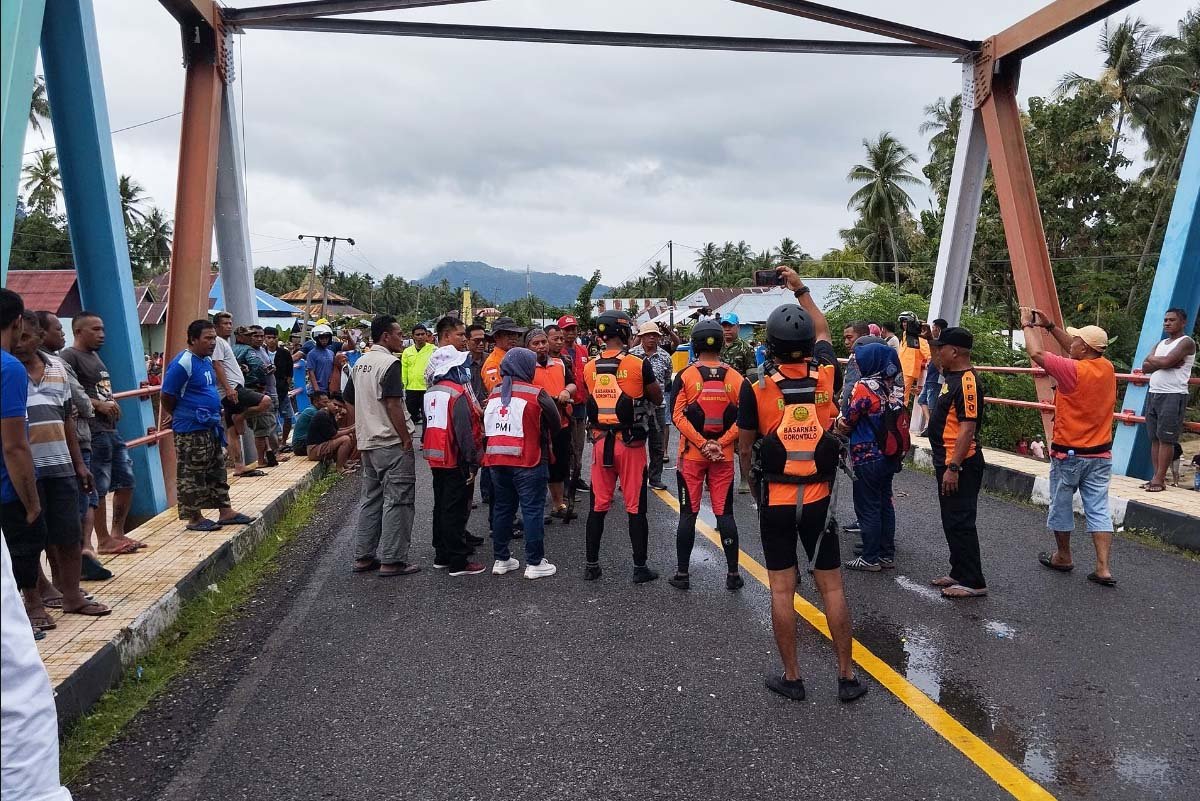 Kecelakaan di Jembatan Monano