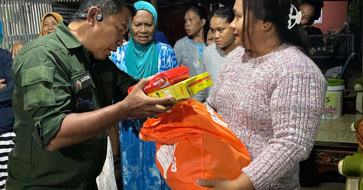 Distribusi Bantuan Banjir Gorontalo