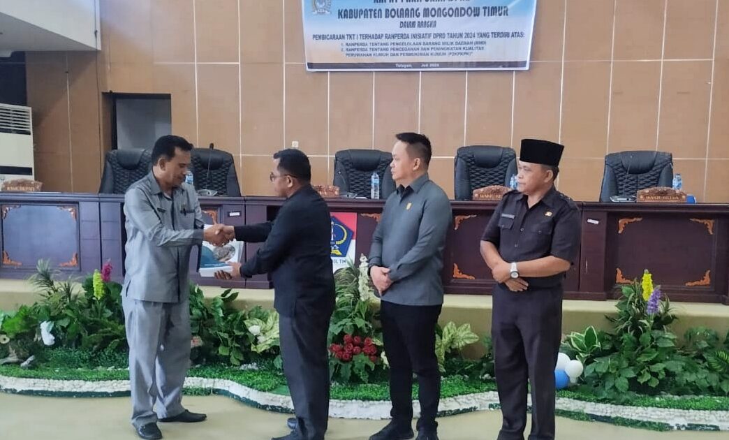 Sunarto Kadengkang Kritik Anggota DPRD Boltim