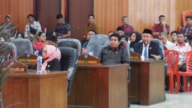 Sidang Paripurna DPRD Bolsel Ricuh