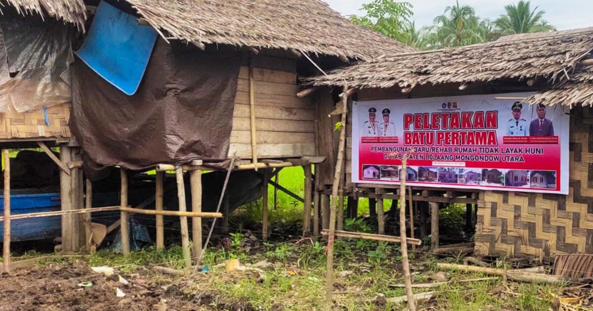 Pj Bupati SJL Perbaiki Kondisi Rumah Warga