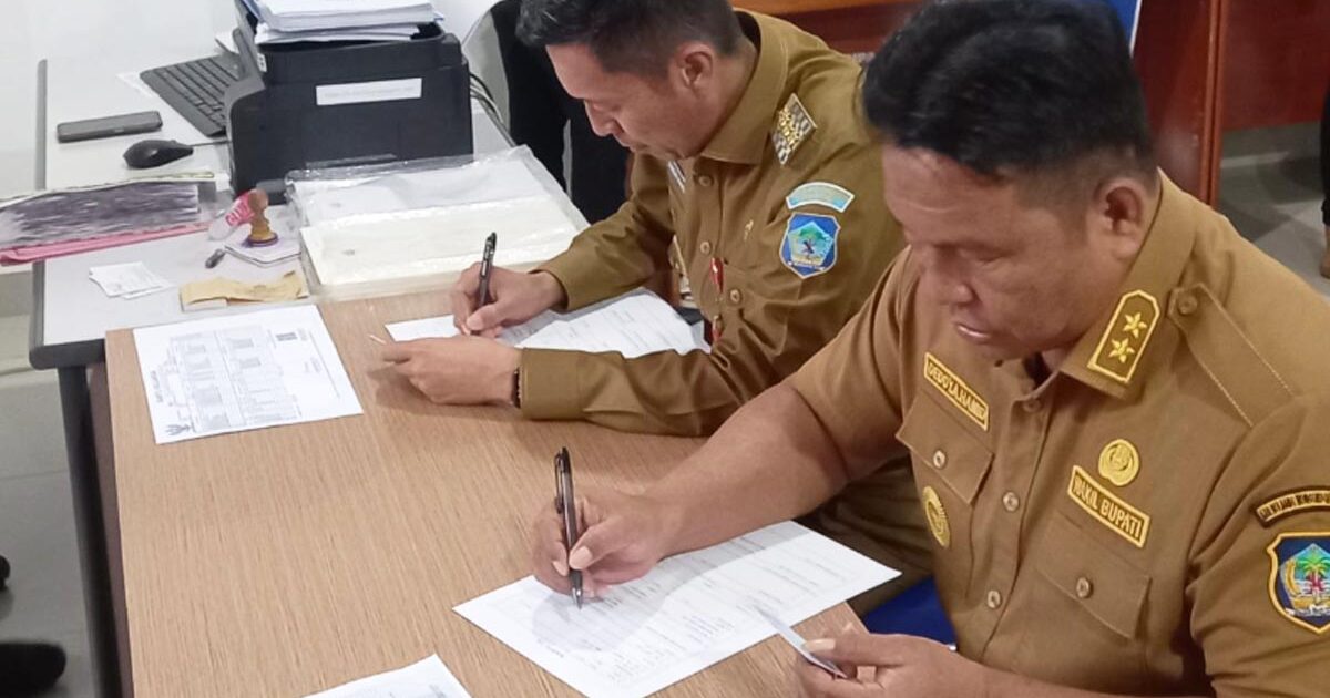 Iskandar Kamaru dan Deddy Abdul Hamid Siapkan Dokumen