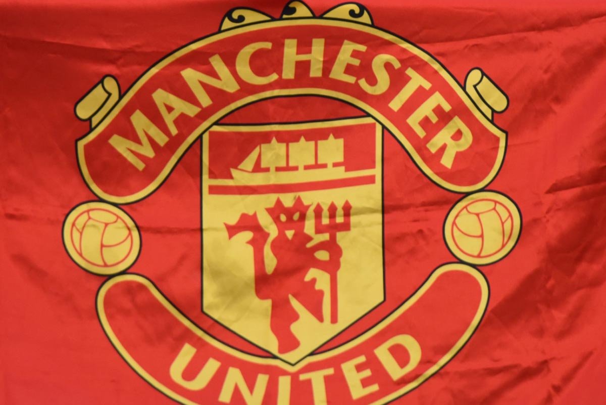 Manchester United Bidik Ben Sheaf