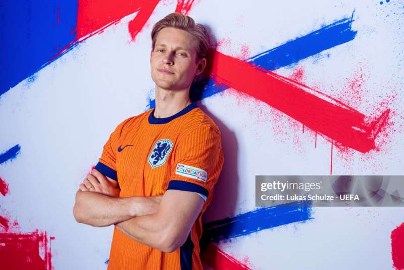 Barcelona Siap Jual Frenkie de Jong