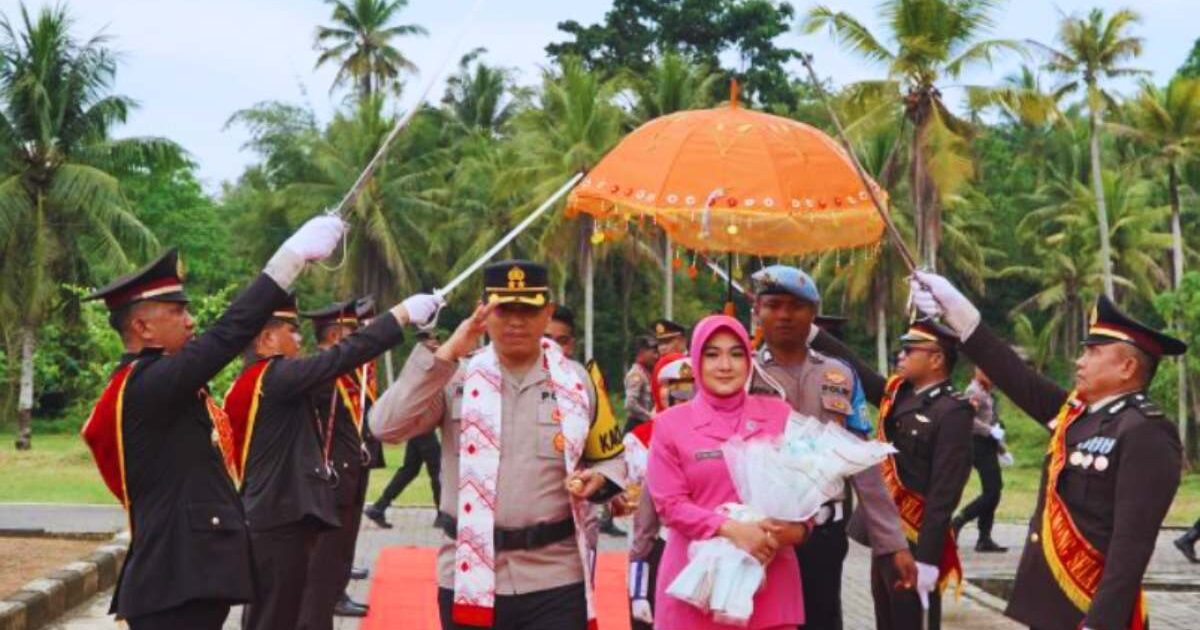 Kapolres Bolsel AKBP Handoko Sanjaya