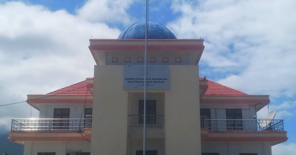 Gaji Para Honor SKB Tutuyan Tak Dicairkan