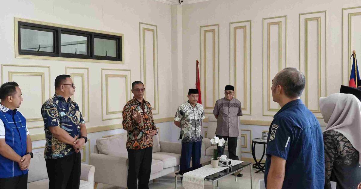 Oskar-Argo Kocok Kabinet