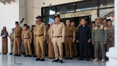 Bupati Boltim Warning Pejabatnya