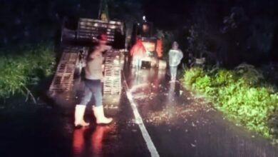 Jalan Manado-Tondano Longsor