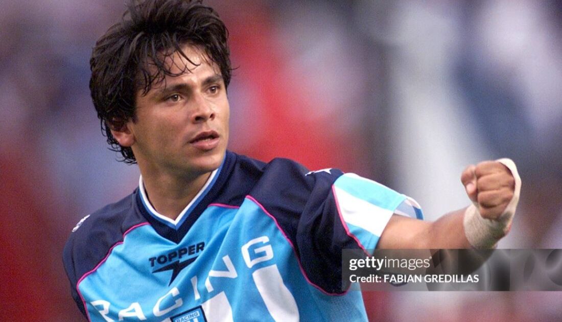 pemain kartu merah terbanyak