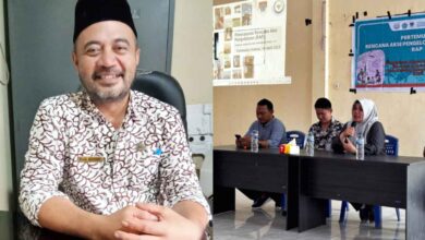 Tangkap Ikan di Pulau Nanas