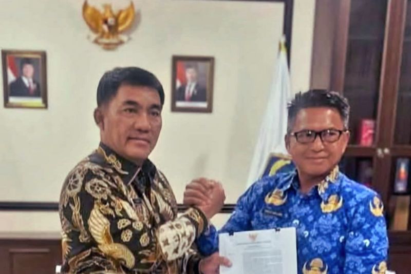 Tahlis Galang Plh Sekprov Sulut