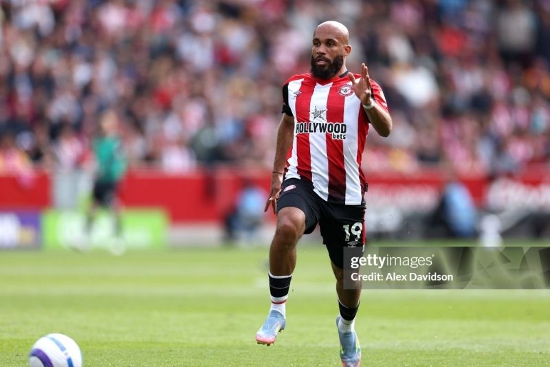 Manchester United tawar Bryan Mbeumo