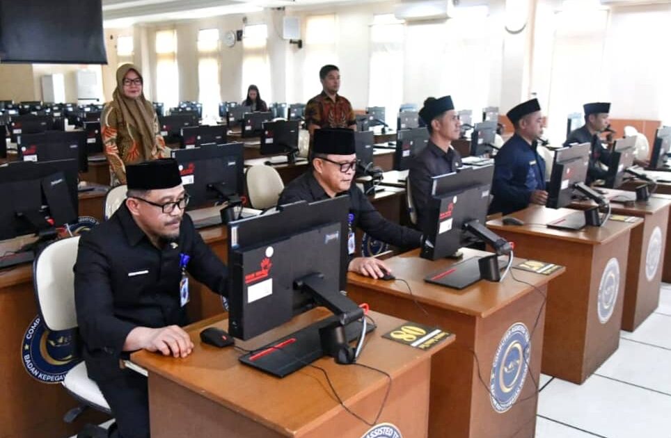 Calon Sekda Boltim Uji Kompetensi