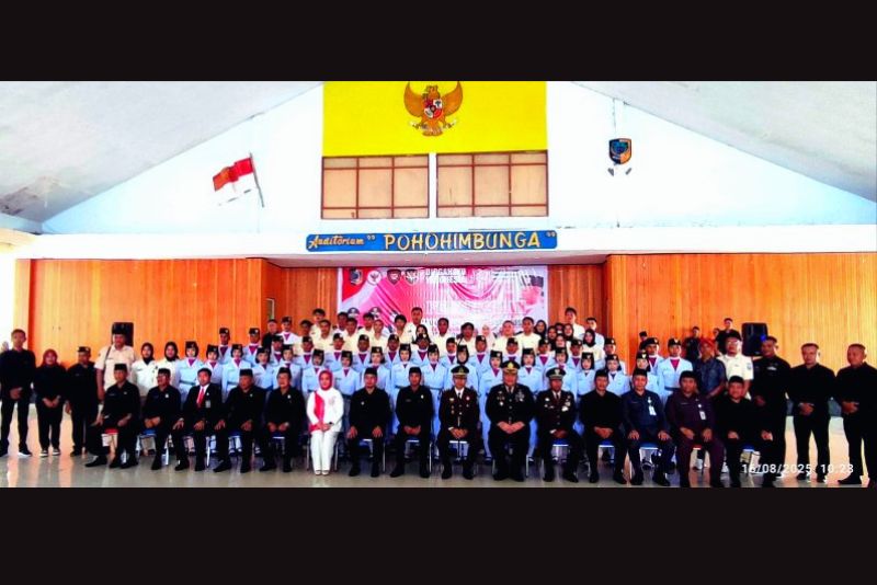 Pengukuhan Paskibraka Boltara 2025