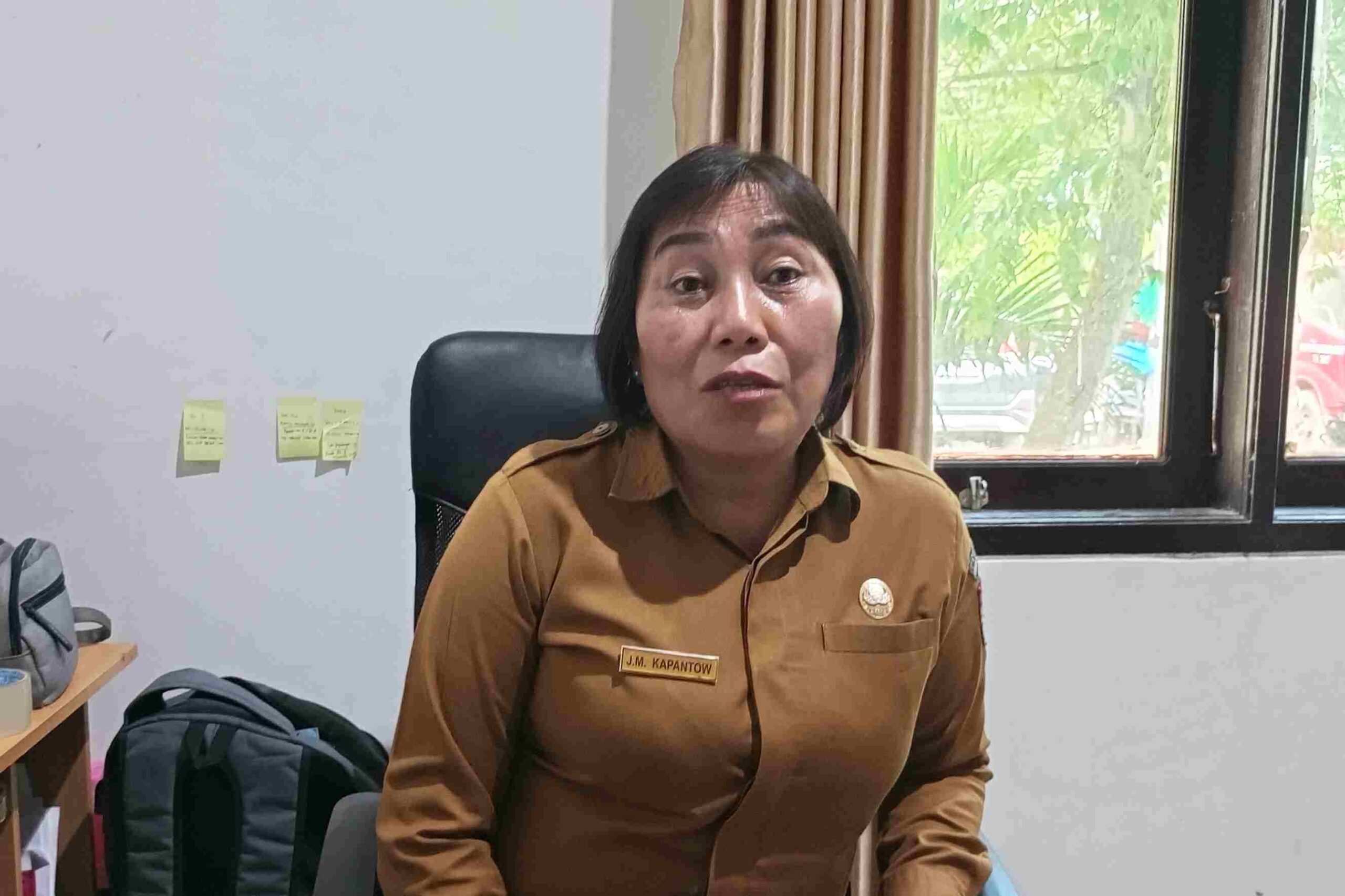 Kepala UPTD Pengelolaan Sampah DLH Boltim, Jeane M. Kapantow