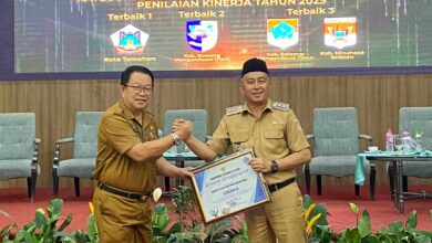 Boltim Raih Penghargaan Penurunan Stunting 2025