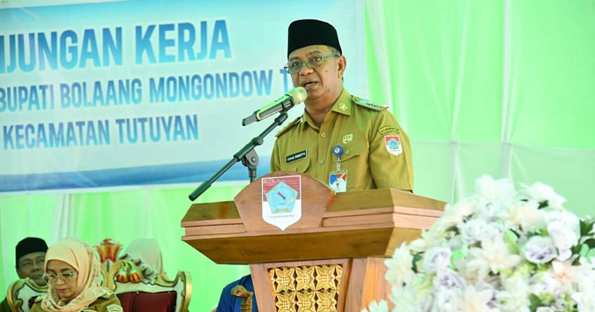 Bupati Boltim Oskar Manoppo saat memberikan warning atau peringatan kepada camat dan para sangadi di Tutuyan
