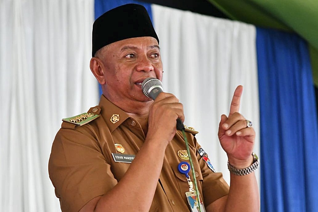 Bupati Boltim Oskar Manoppo wanti-wanti camat dan sangadi jangan gegebah gunakan dana desa (Dandes) program ketahanan pangan