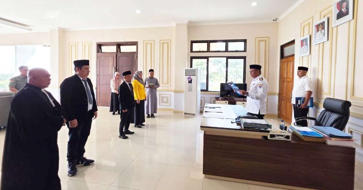 Oskar Manoppo melantik penyuluh pertanian di Boltim