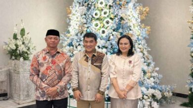 Bupati Boltim Oskar Manoppo saat Safari Natal di kediaman Gubernur Sulut