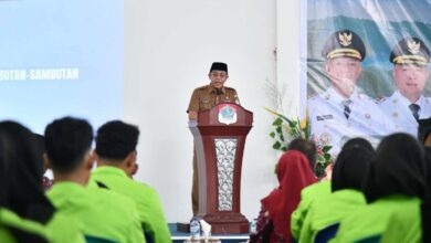 Sekda Boltim Iksan Pangalima menerima mahasiswa KKN UMM