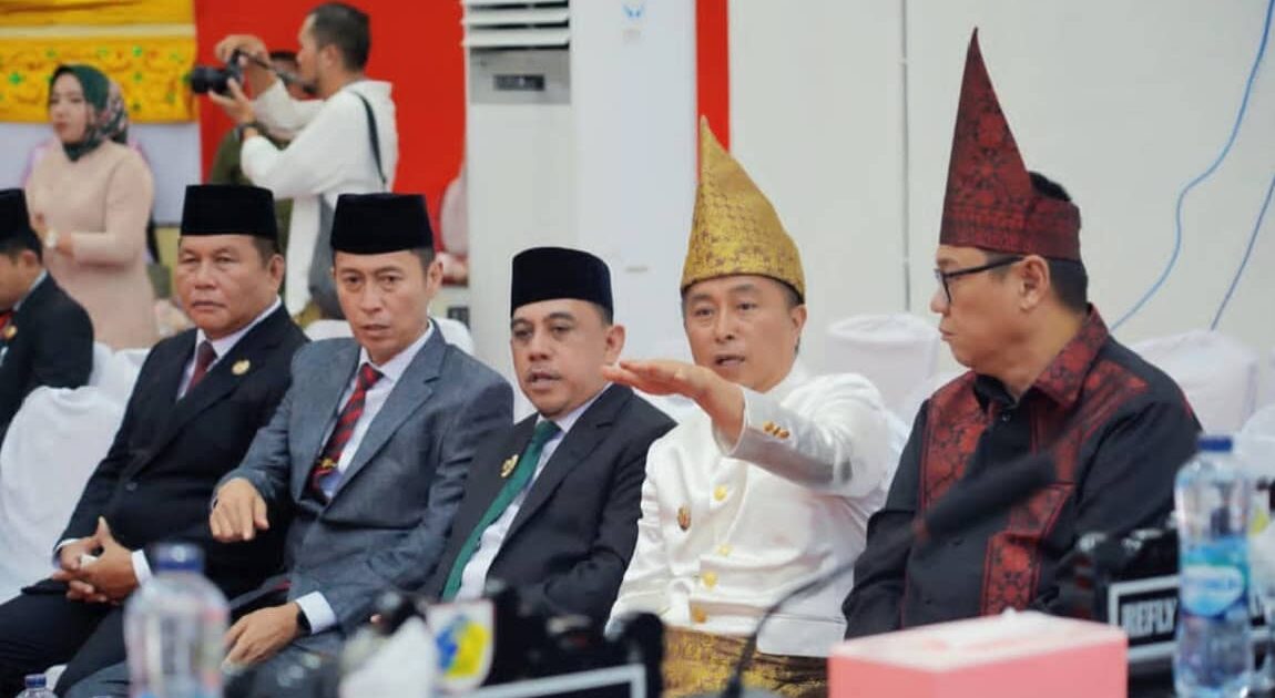 Wabup Boltim Argo Sumaiku hadiri paripurna HUT Kotamobagu