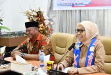 Bupati Boltim Oskar Manoppo menerima kunjungan kerja DPR RI Komisi V Yasti Soepredjo Mokoagow