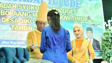 Bupati Boltim Oskar Manoppo menghadiri upacara adat Tulude di Desa Jiko dan Jiko Utara