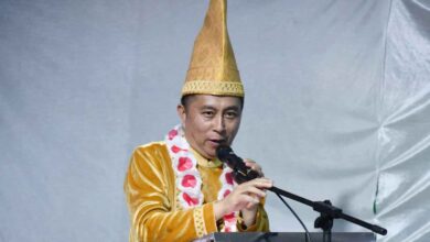 Wabup Boltim Argo Sumaiku memberikan sambutan pada Pesta Adat Tulude 2026 di Motongkad