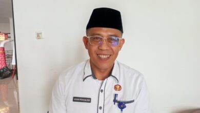 Sekda Boltim Iksan Pangalima memberikan klarifikasi soal dana media desa