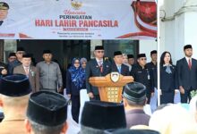 Bupati Boltim Oskar Manoppo memimpin upacara Hari Lahir Pancasila 2026